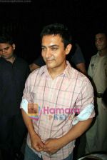Aamir Khan at Diwali Card Party Celebration on 17th Oct 2009 (7).JPG